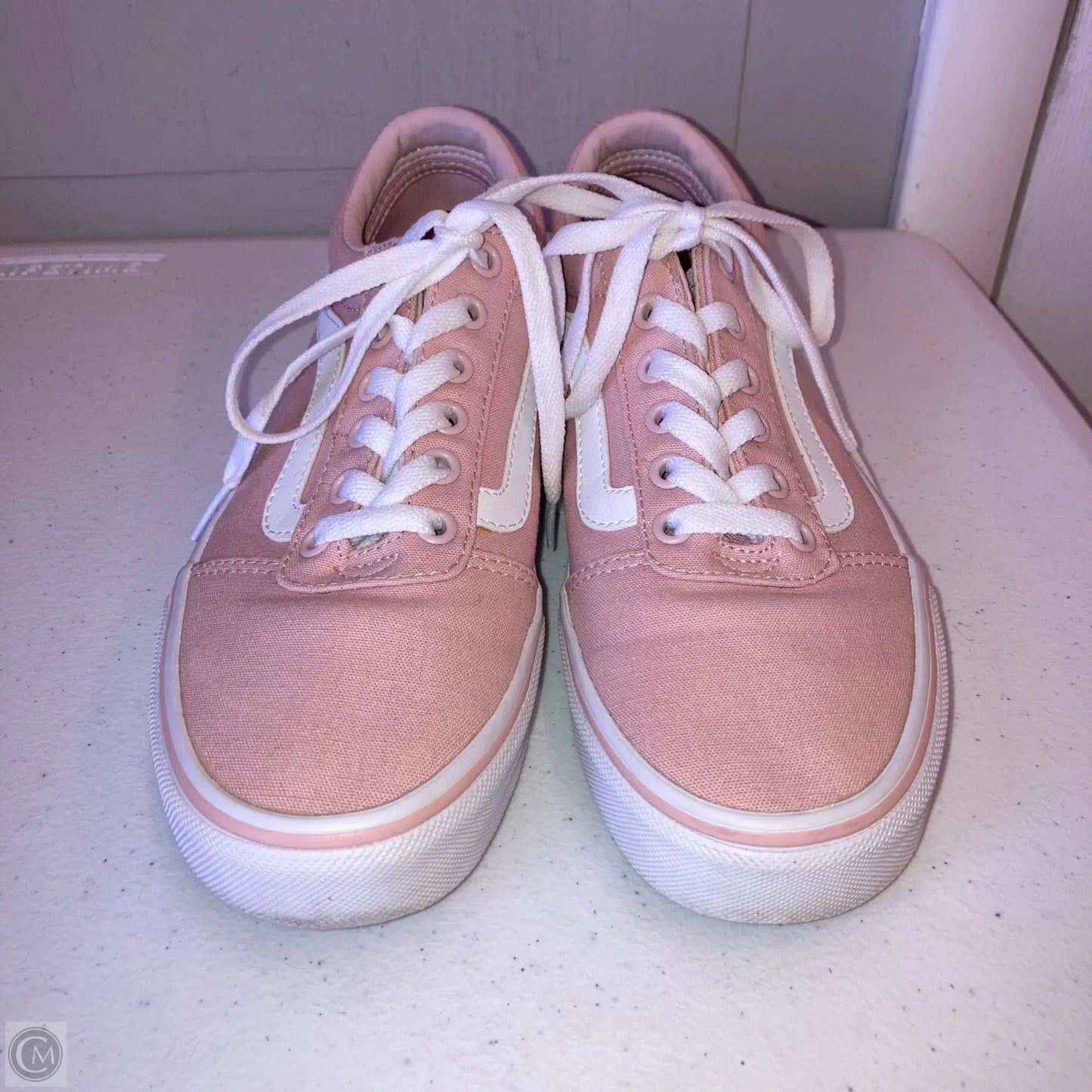 Shoes Sneakers By Vans In Pink, Size: 7.5