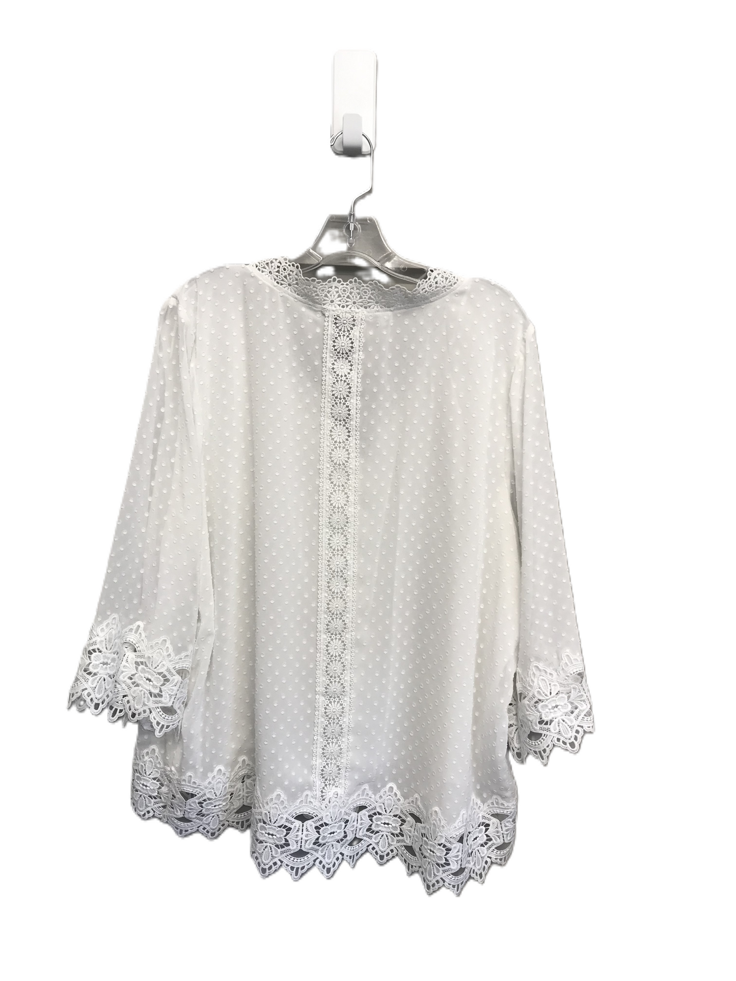 White Top 3/4 Sleeve By Chelsea And Theodore, Size: 2x