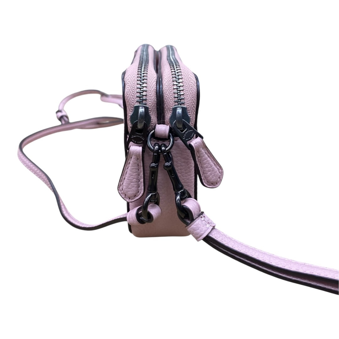 Handbag Designer By Coach In Pink, Size:Small