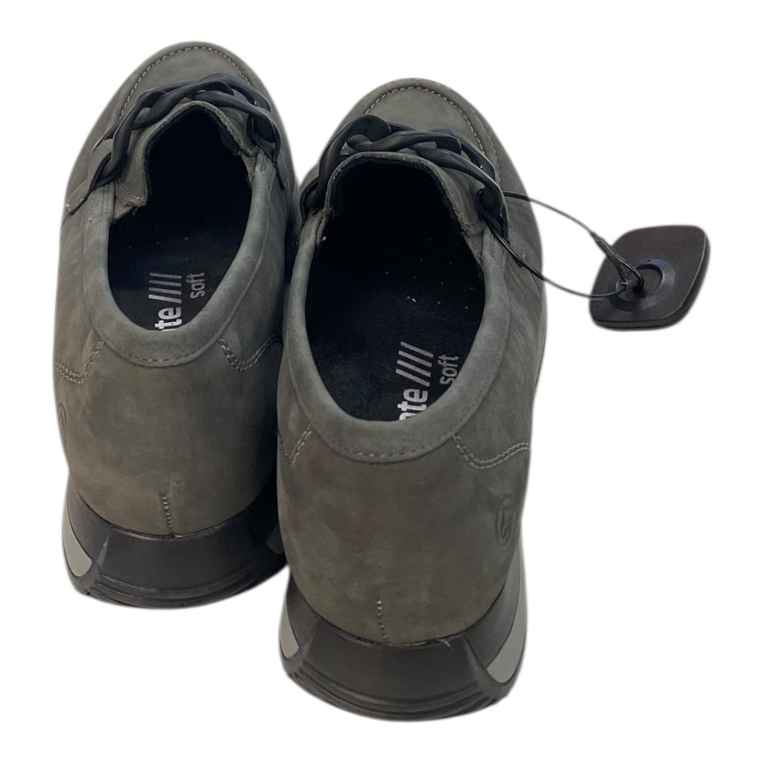 Shoes Heels Block By Cmc In Grey, Size:7.5