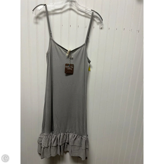 Dress Casual Short By Matilda Jane In Grey, Size: S
