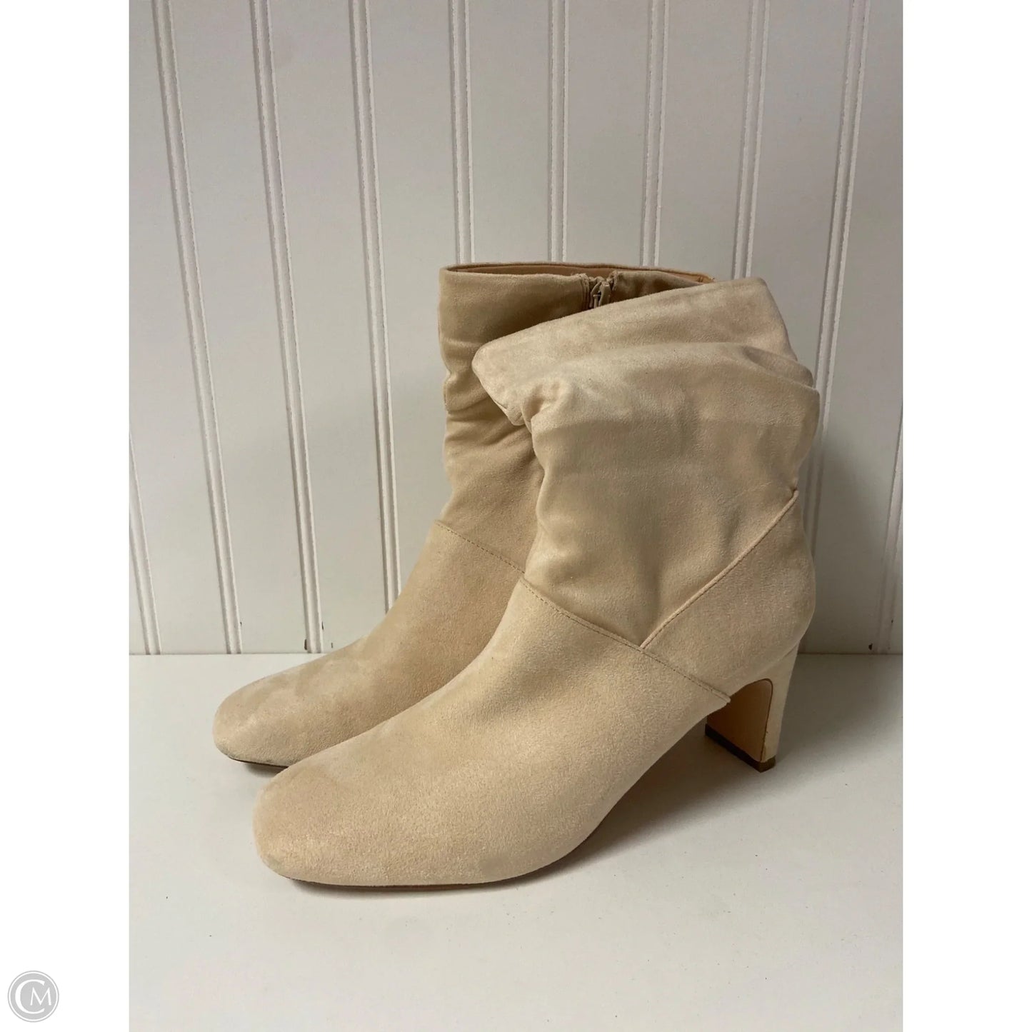 Boots Ankle Heels By Clothes Mentor In Cream, Size: 8
