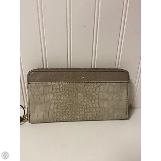 Wallet By Fossil, Size: Medium