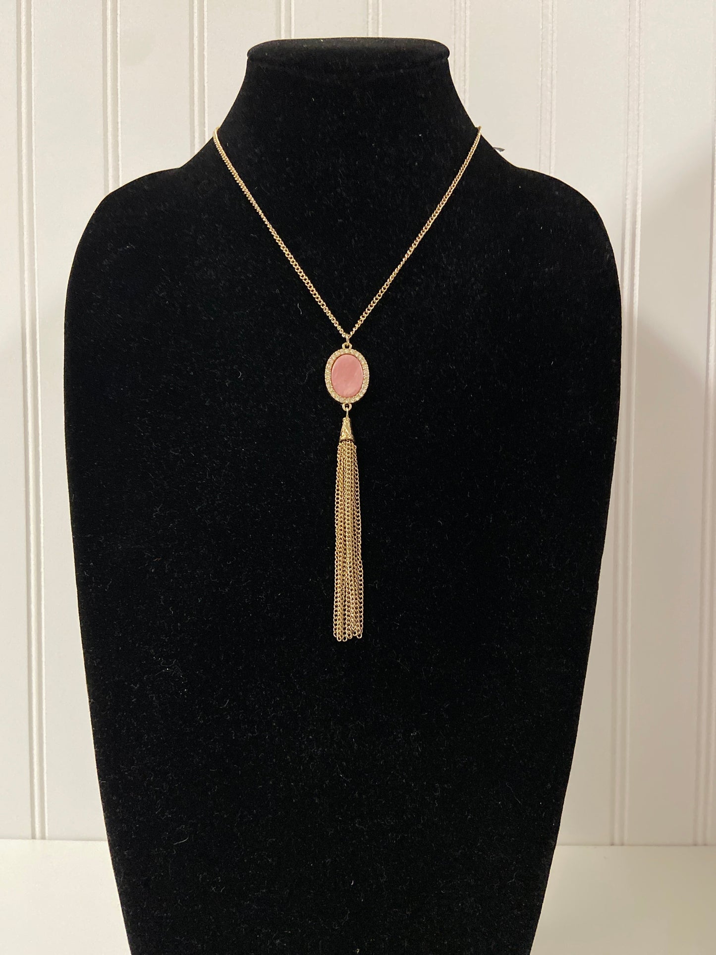 Necklace Pendant By Clothes Mentor