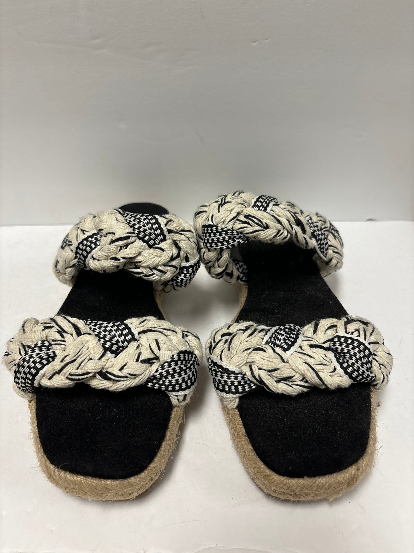 Black & White Sandals Flats Bp, Size 9.5