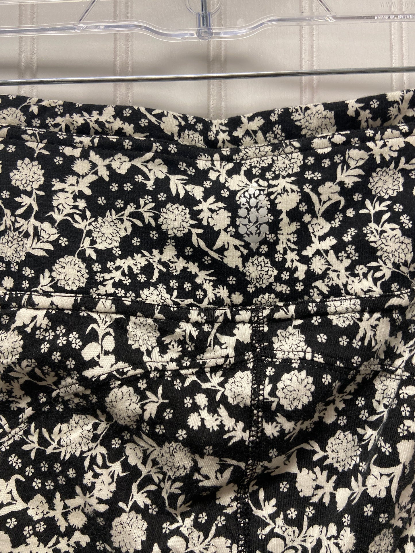 Black & Cream Athletic Leggings Free People, Size M