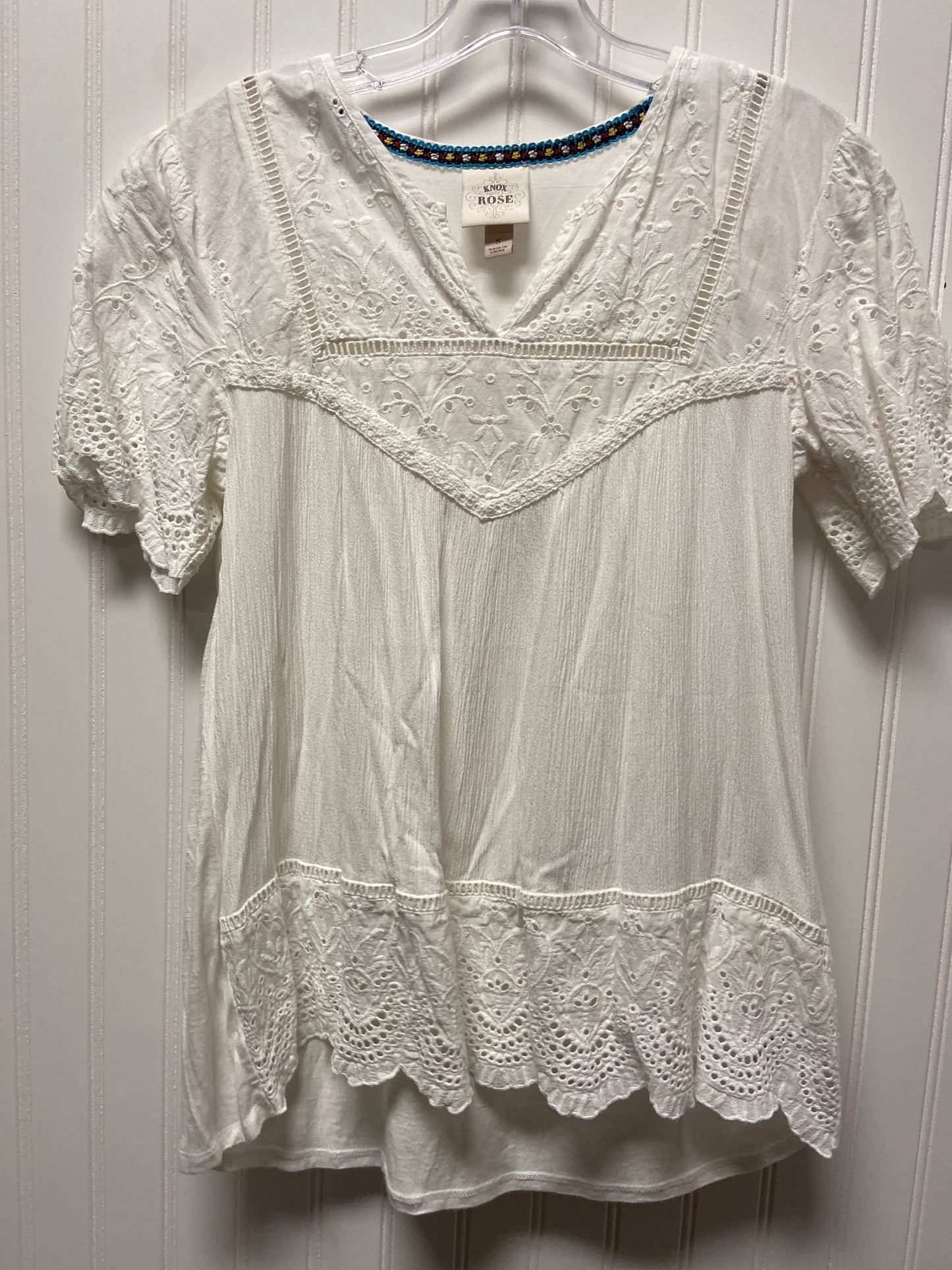 White Top Short Sleeve Knox Rose, Size S