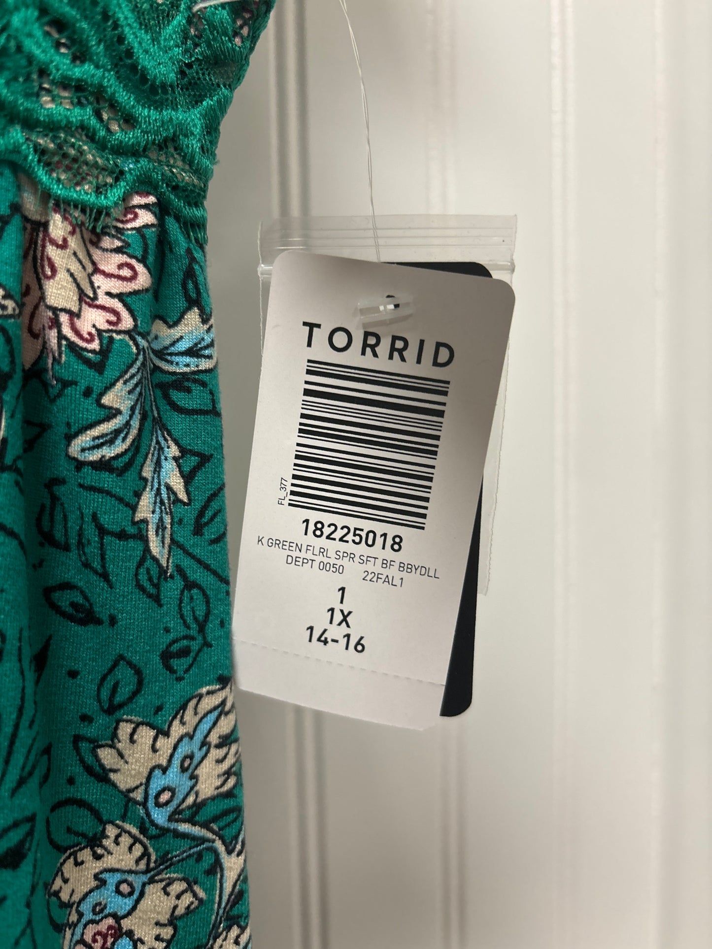 Green Top Short Sleeve Torrid, Size 1x