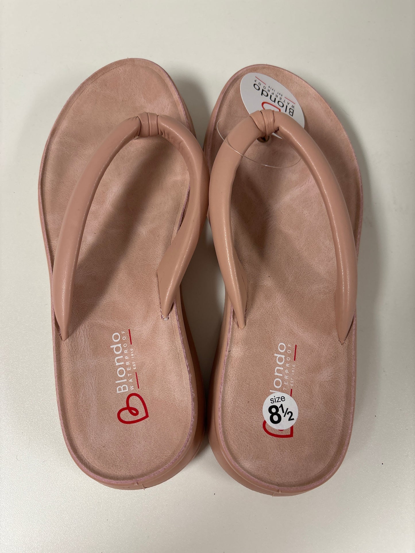 Pink Sandals Flip Flops Blondo, Size 8.5