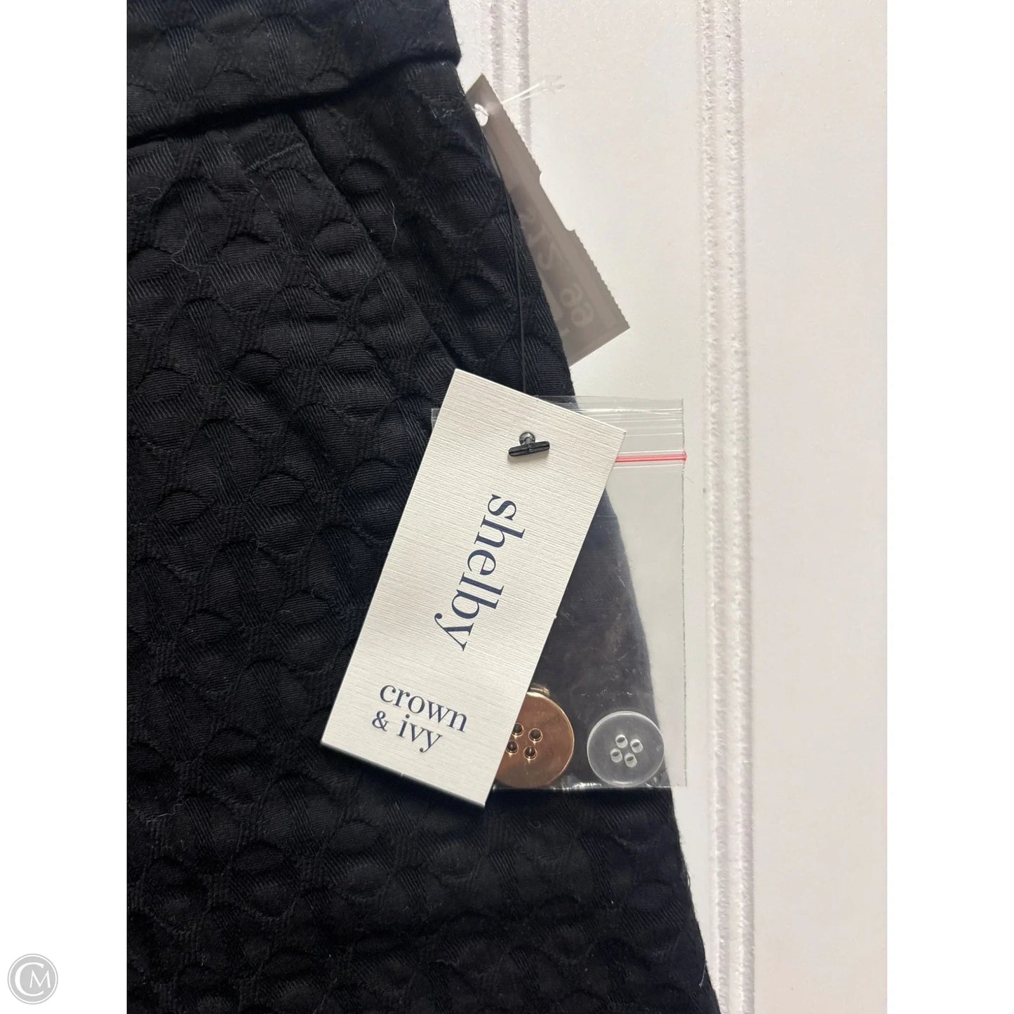 Shorts By Crown And Ivy In Black, Size: 16