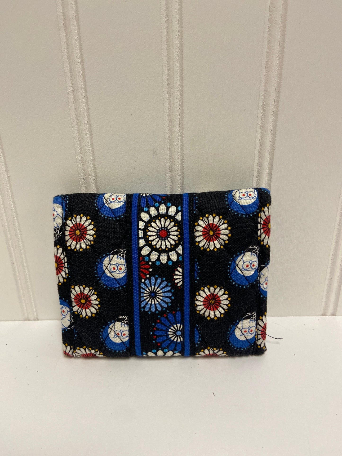 Wallet By Vera Bradley  Size: Medium