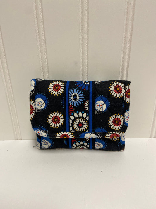 Wallet By Vera Bradley  Size: Medium