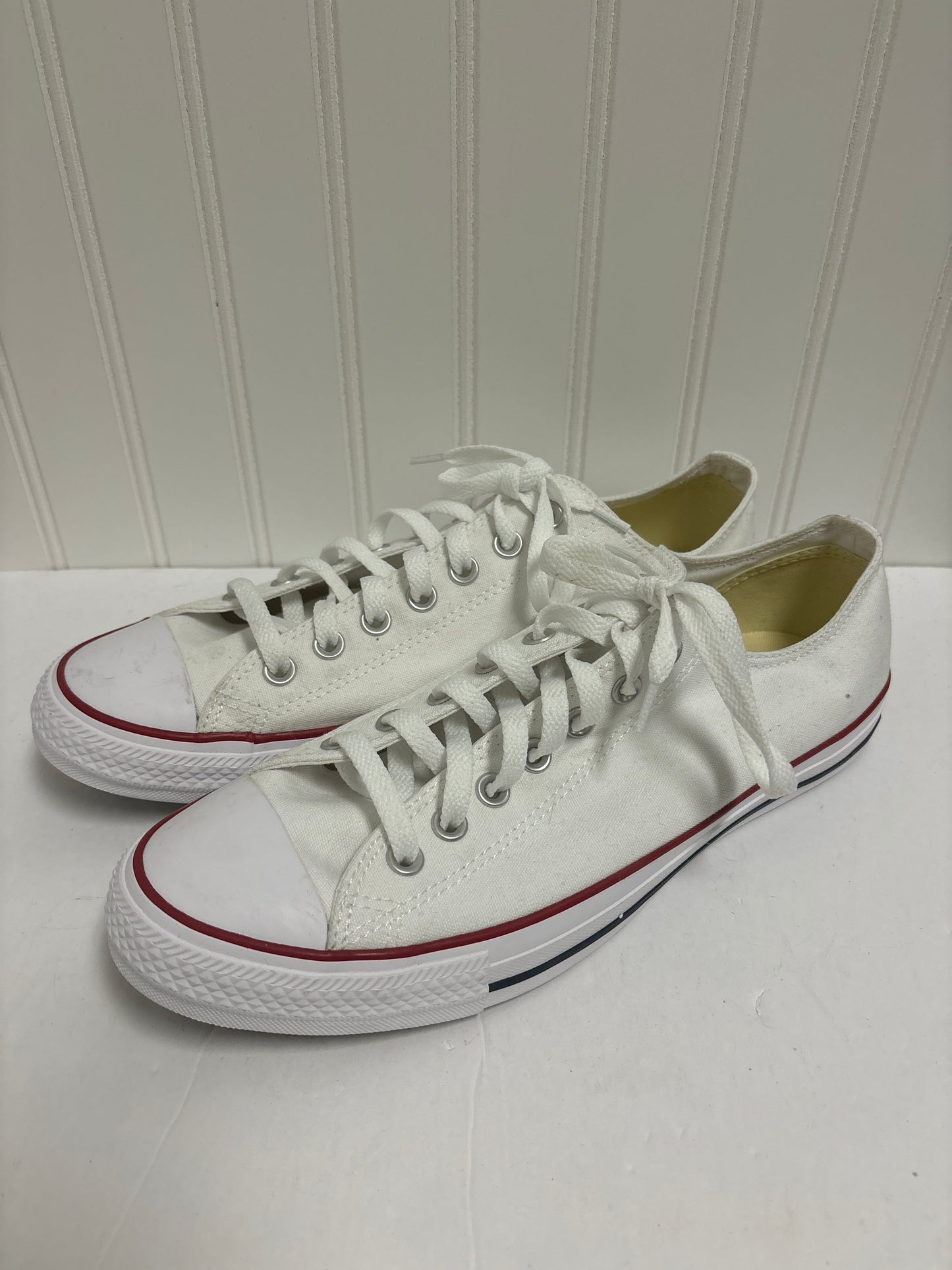 White Shoes Sneakers Converse, Size 10