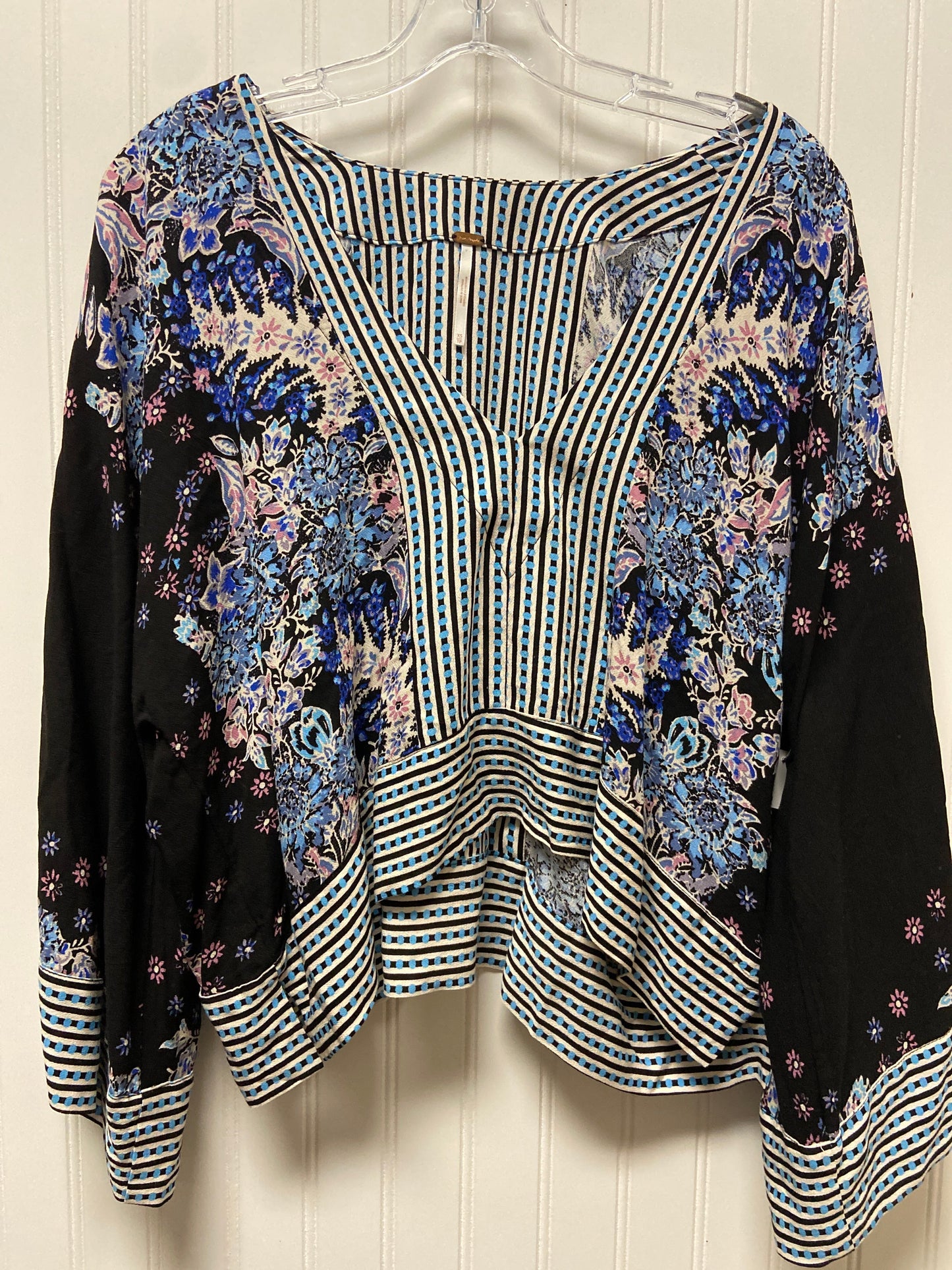 Black Top Long Sleeve Free People, Size Xs