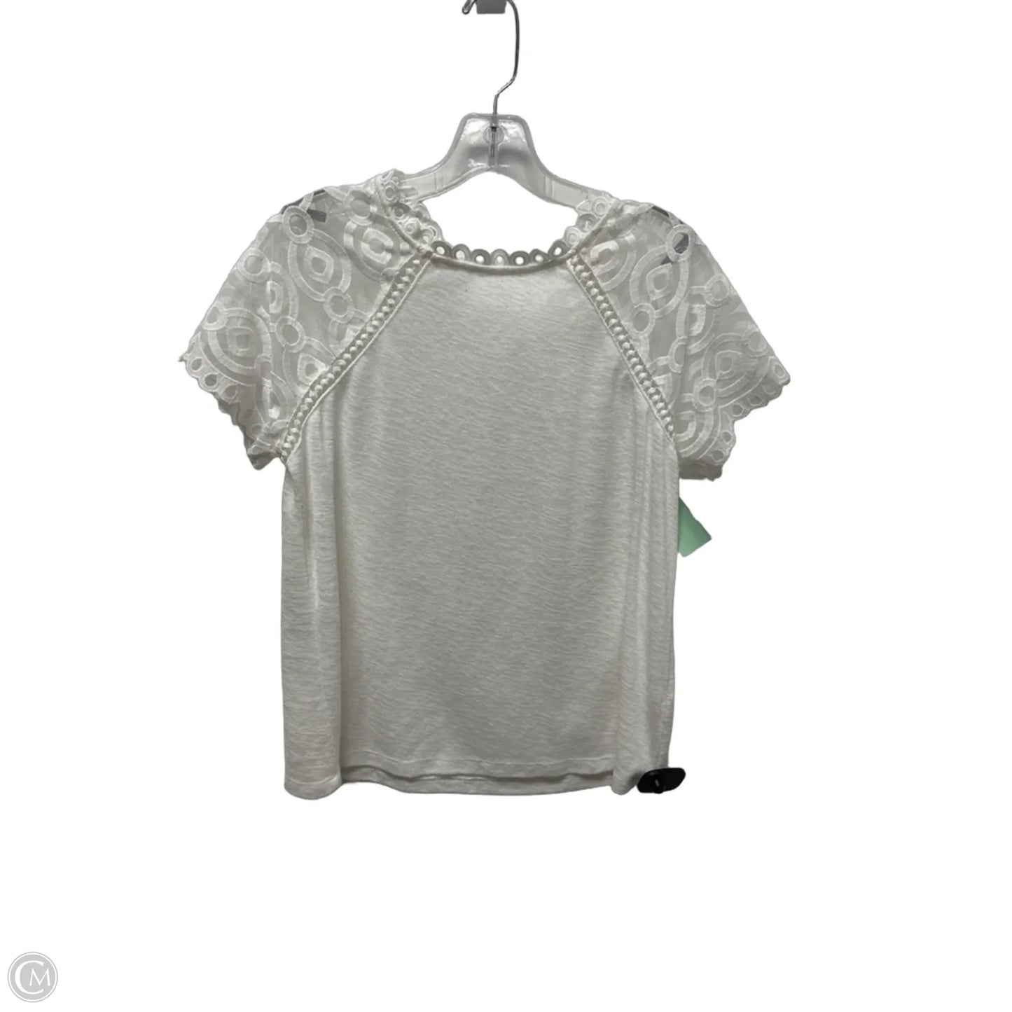 Top Short Sleeve By Clothes Mentor In White, Size: M