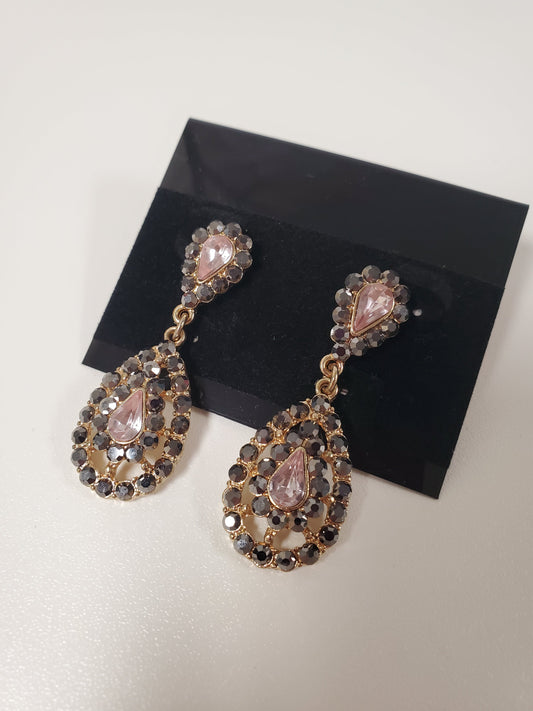 Earrings Dangle/drop By Clothes Mentor