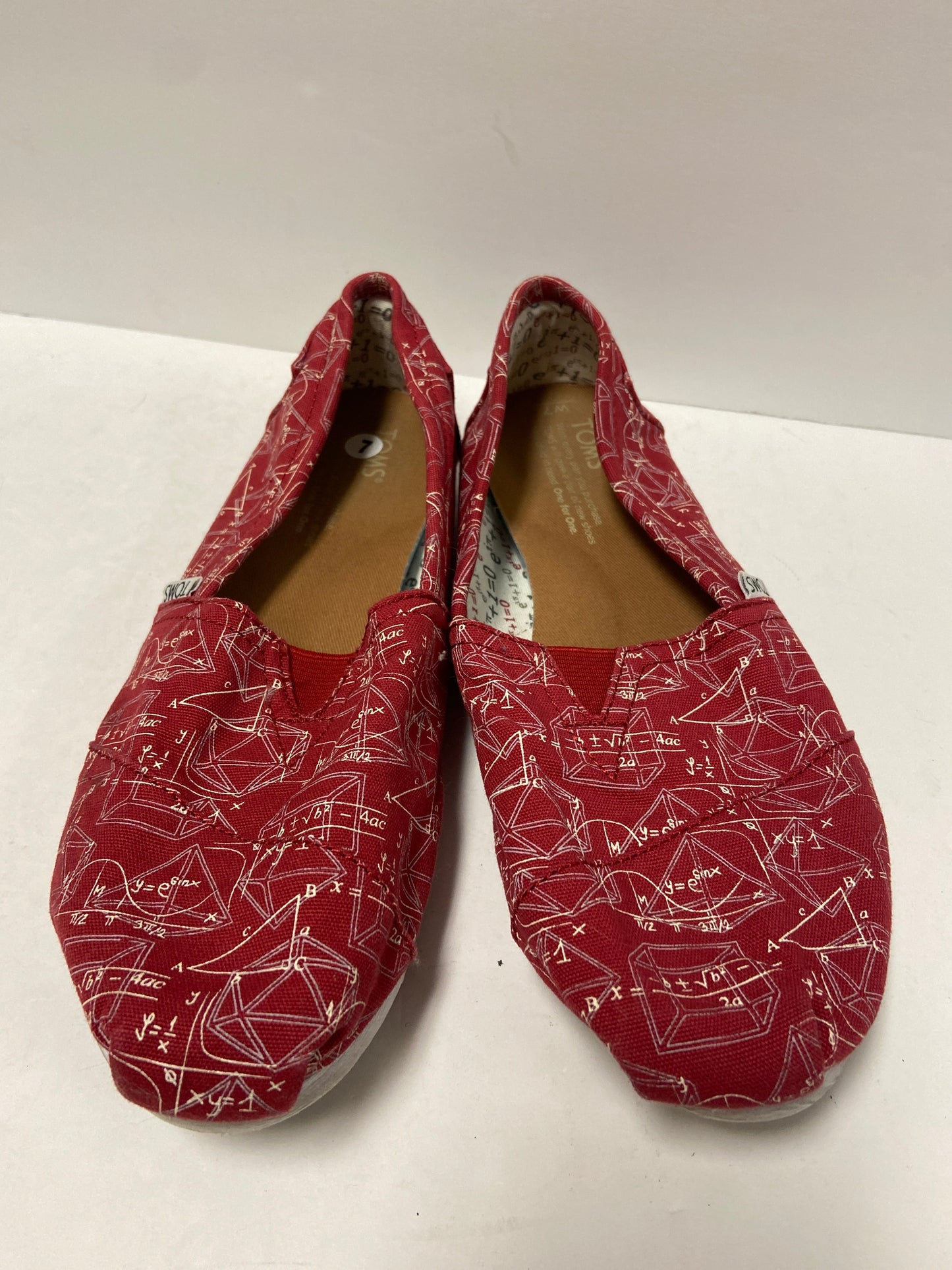 Red & White Shoes Flats Toms, Size 7