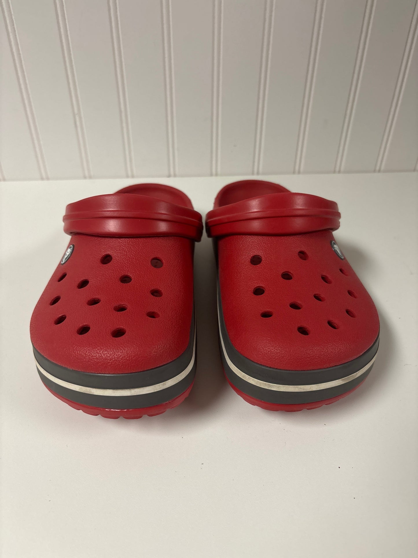 Red Shoes Flats Crocs, Size 7