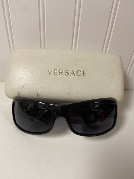 Sunglasses Luxury Designer By Versace