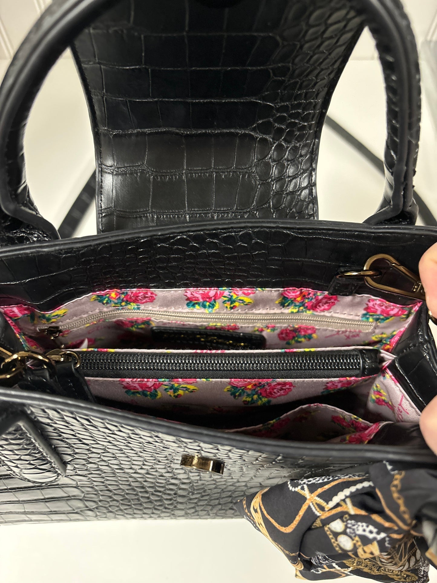 Crossbody Betsey Johnson, Size Medium