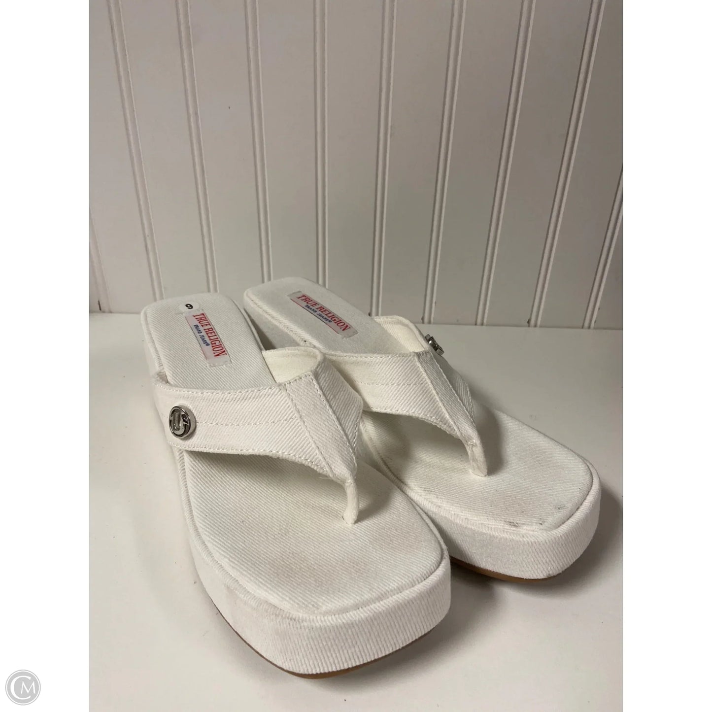 Sandals Flip Flops By True Religion In White, Size: 9