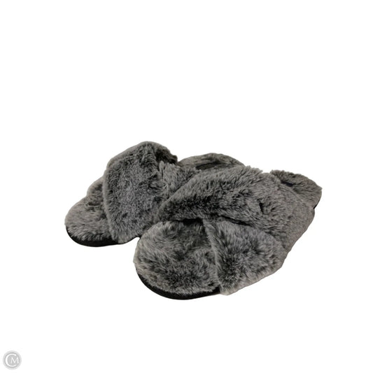 Sandals Flats By Rachel Roy In Grey, Size: 7.5