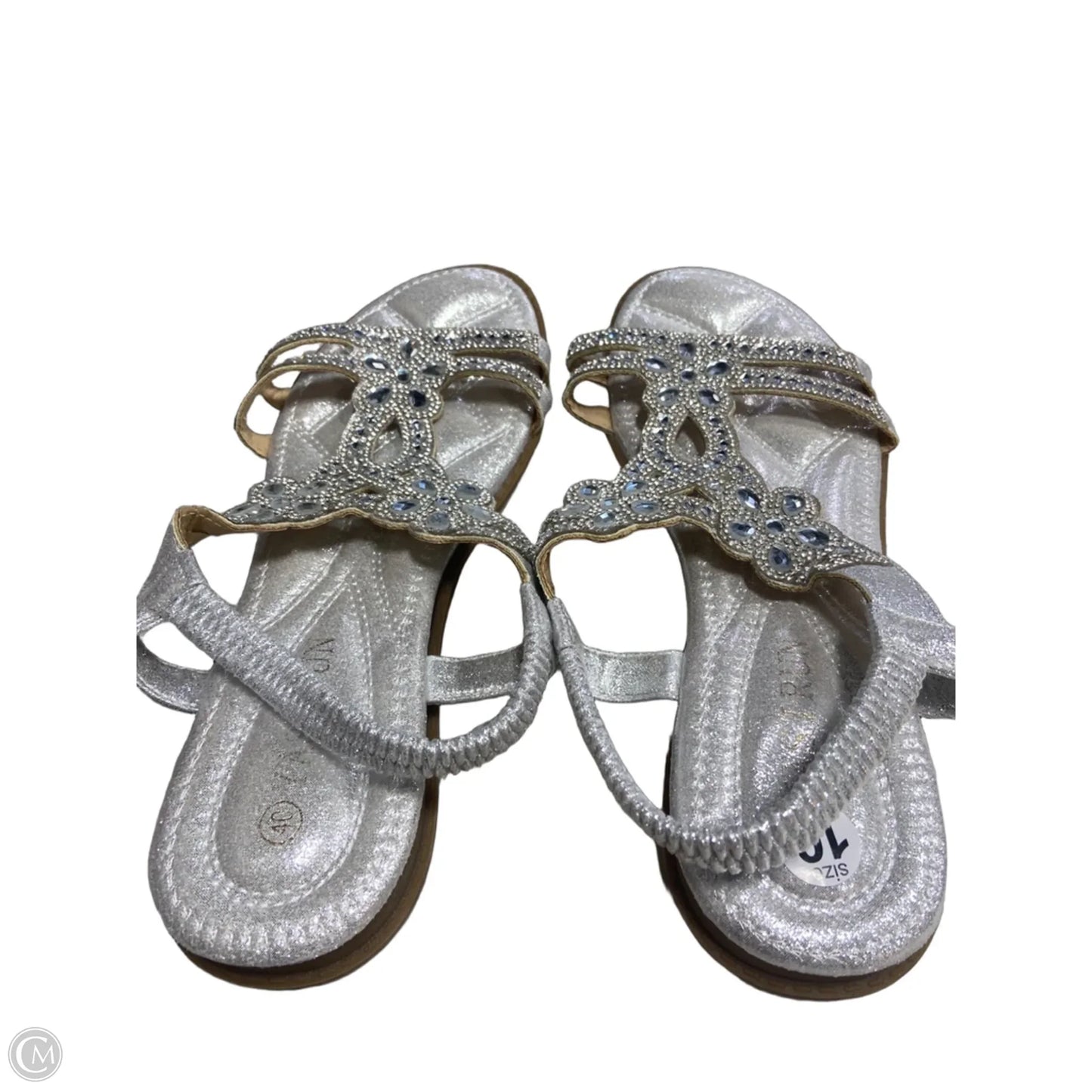 Sandals Flats By Clothes Mentor In Silver, Size: 10