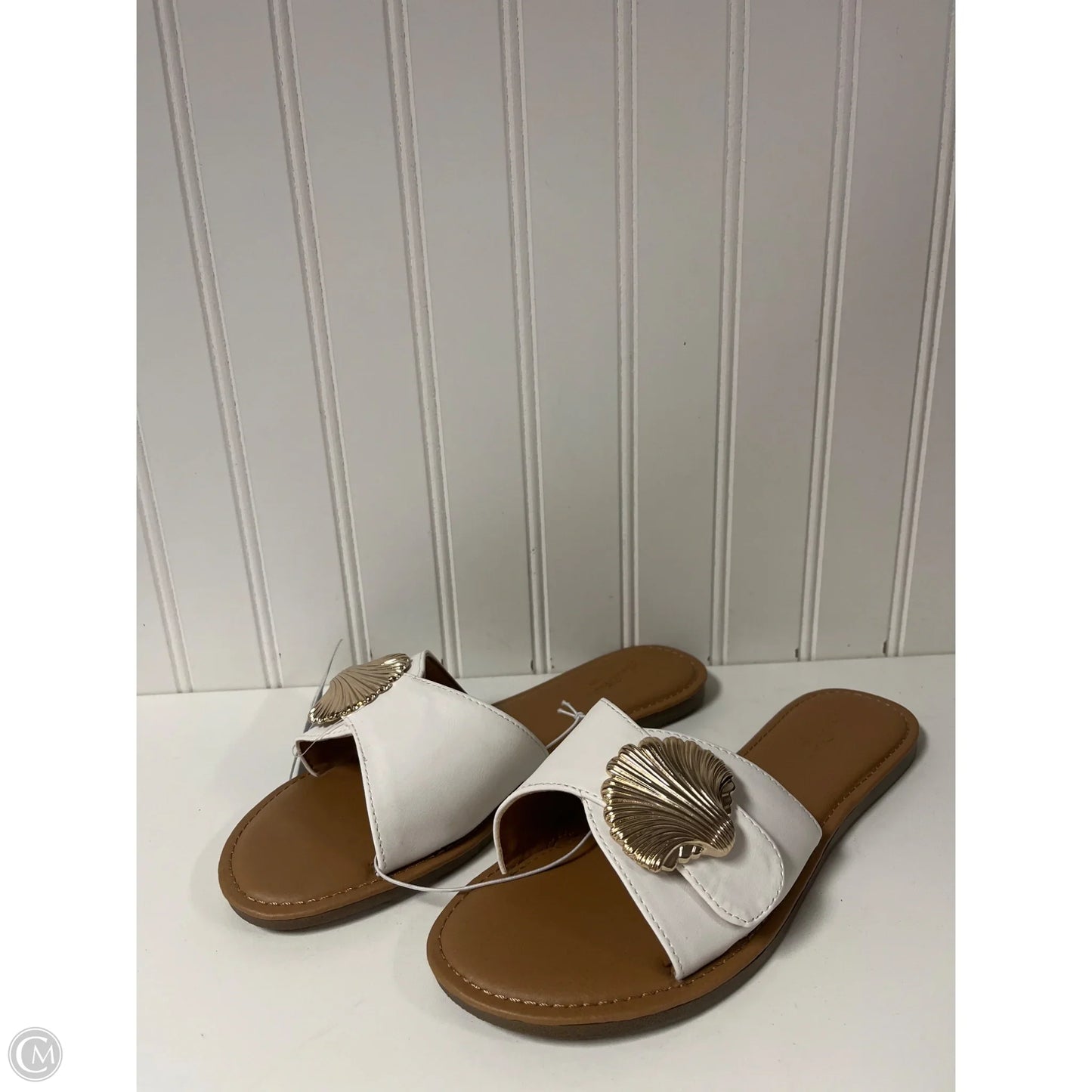 Sandals Flats By Universal Thread In Tan & White, Size: 8.5