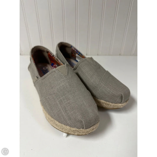 Shoes Flats By Skechers In Grey, Size: 8