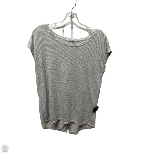 Athletic Top Short Sleeve By Athleta In Grey, Size: M
