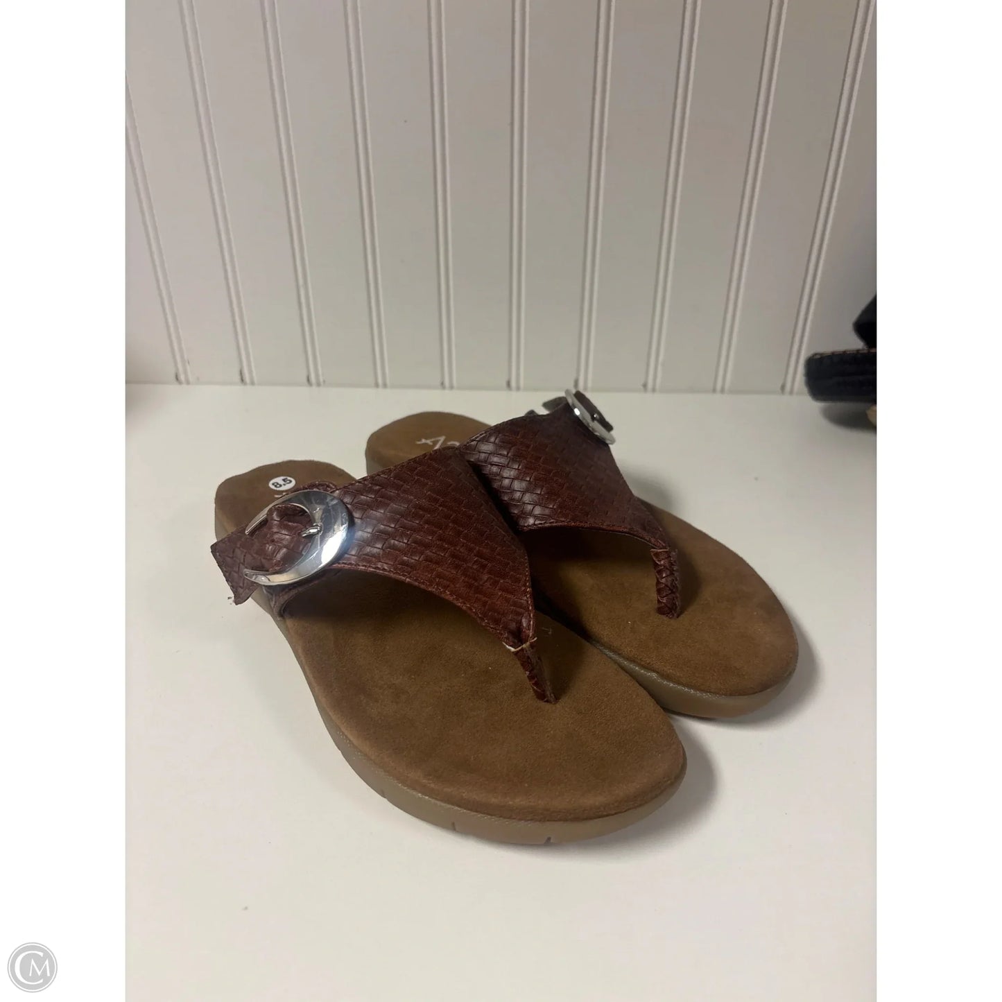 Sandals Flats By Aerosoles In Brown, Size: 8.5