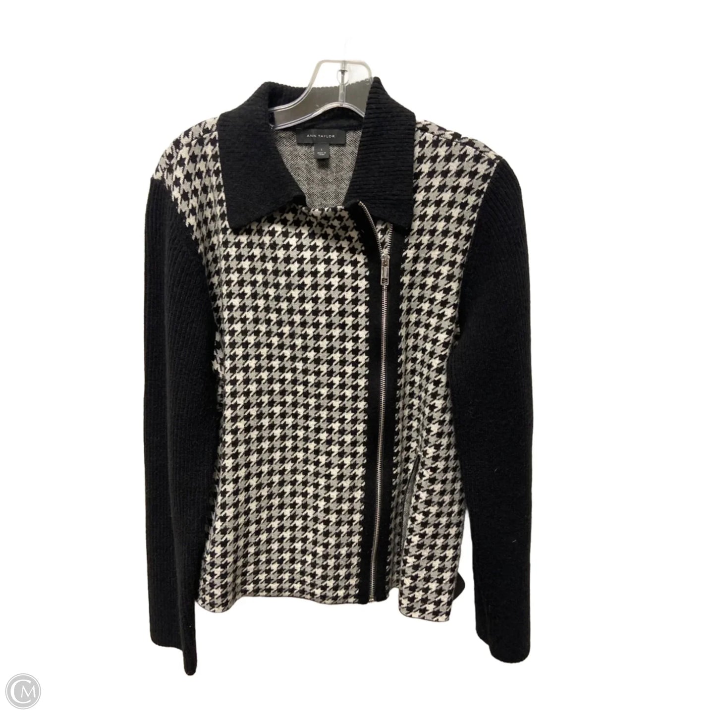Sweater By Ann Taylor In Black & White, Size: L