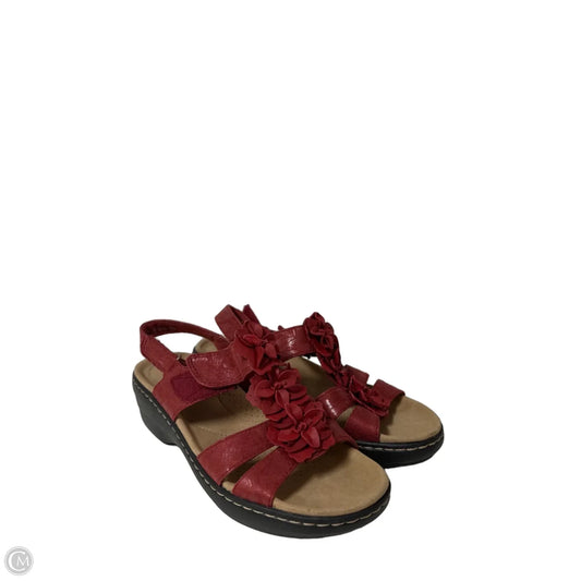 Sandals Flats By Clarks In Red, Size: 9
