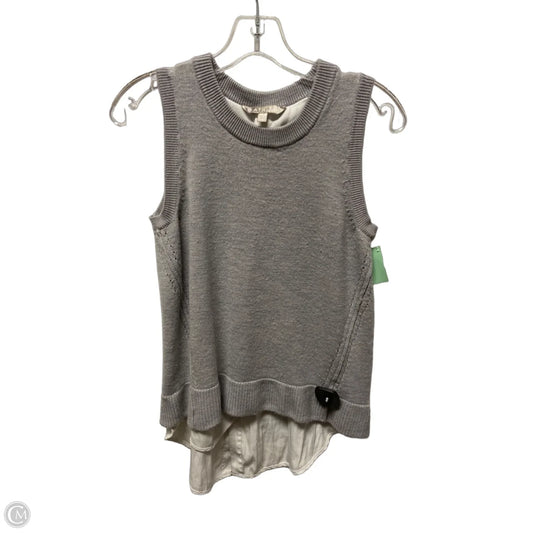 Top Sleeveless By Athleta In Grey, Size: S