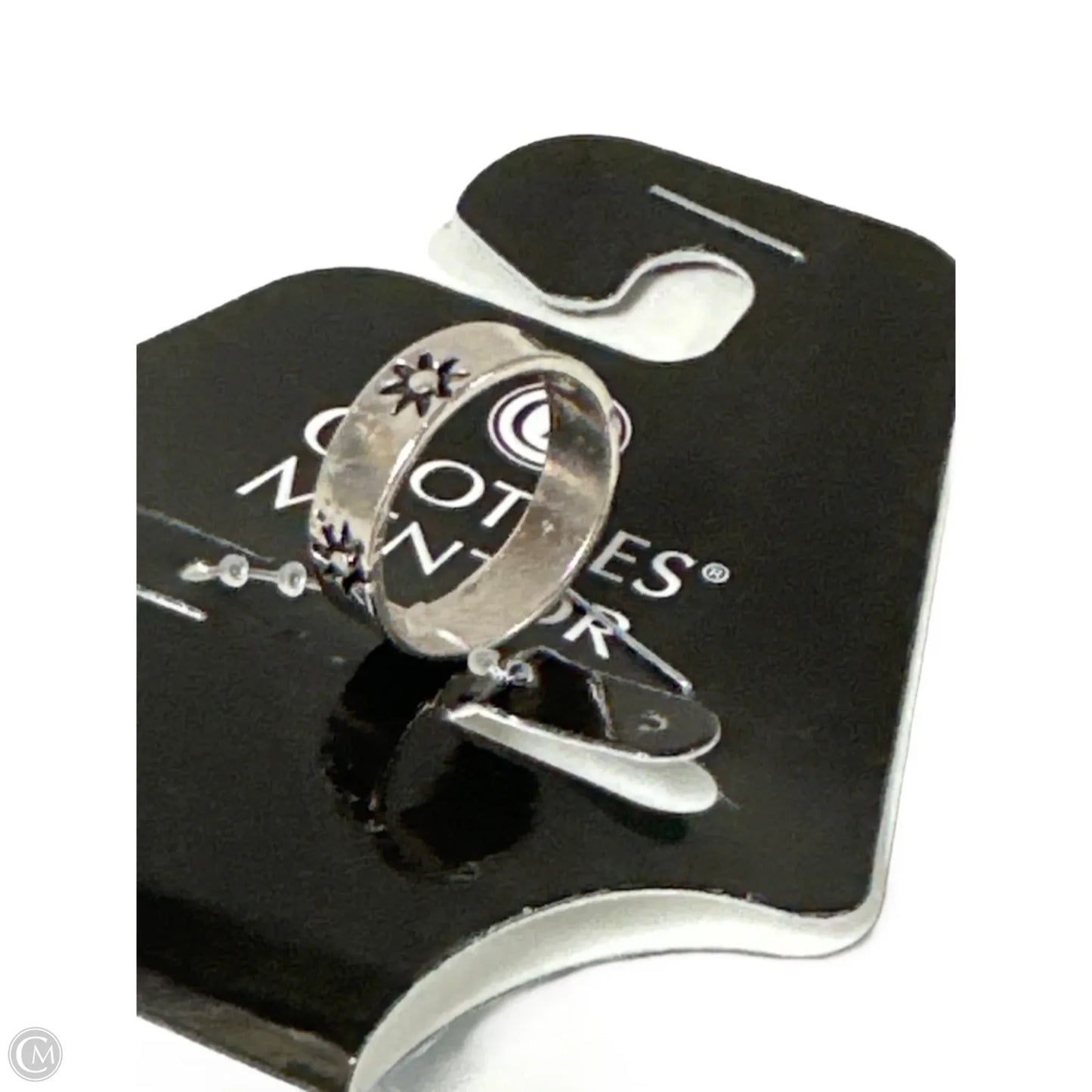 Ring Band By Clothes Mentor, Size: 5.5