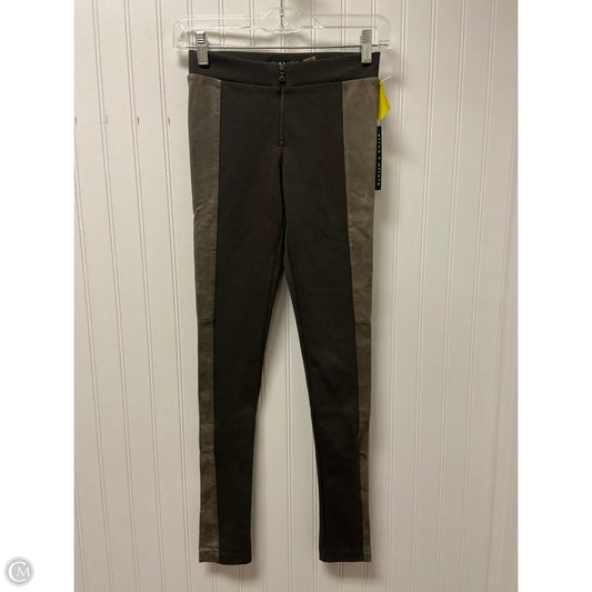 Pants Designer By Alice + Olivia In Green, Size: 0