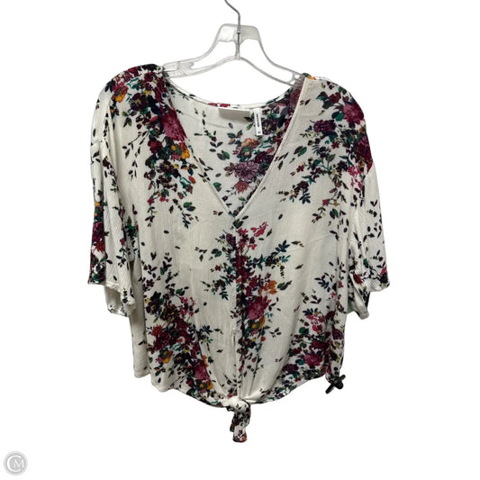 Top Short Sleeve By Clothes Mentor In Multi-colored, Size: M