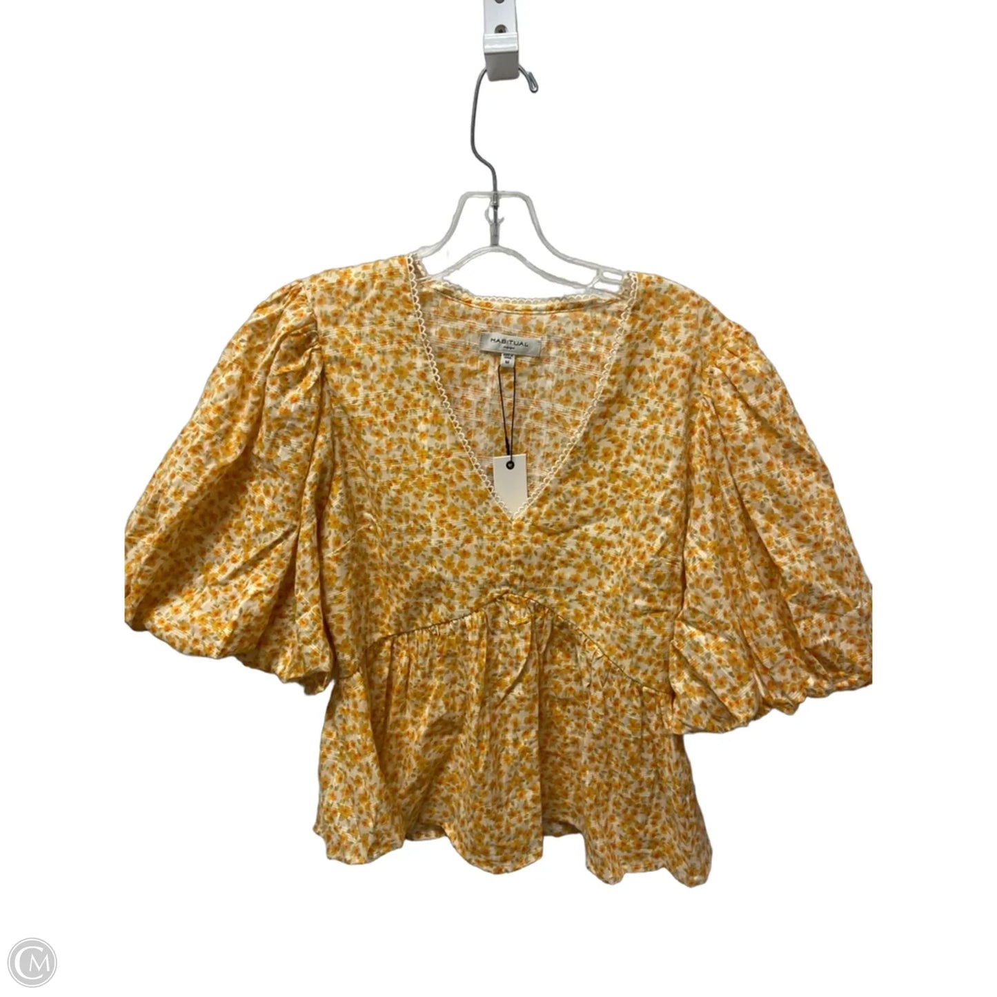 Top Short Sleeve By Habitual In Orange, Size: M
