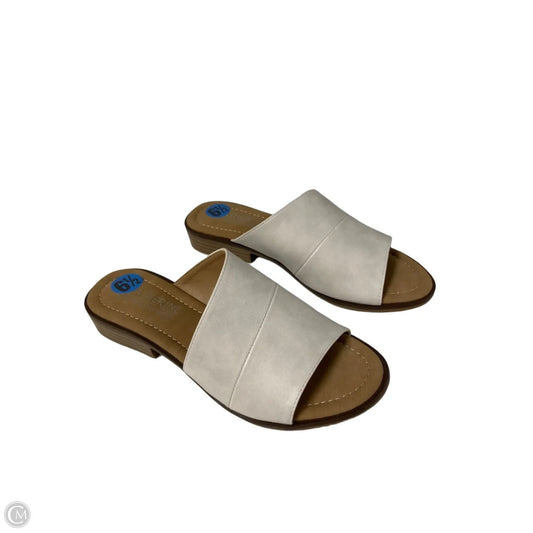 Sandals Flats By Catherine Malandrino In Cream, Size: 6.5