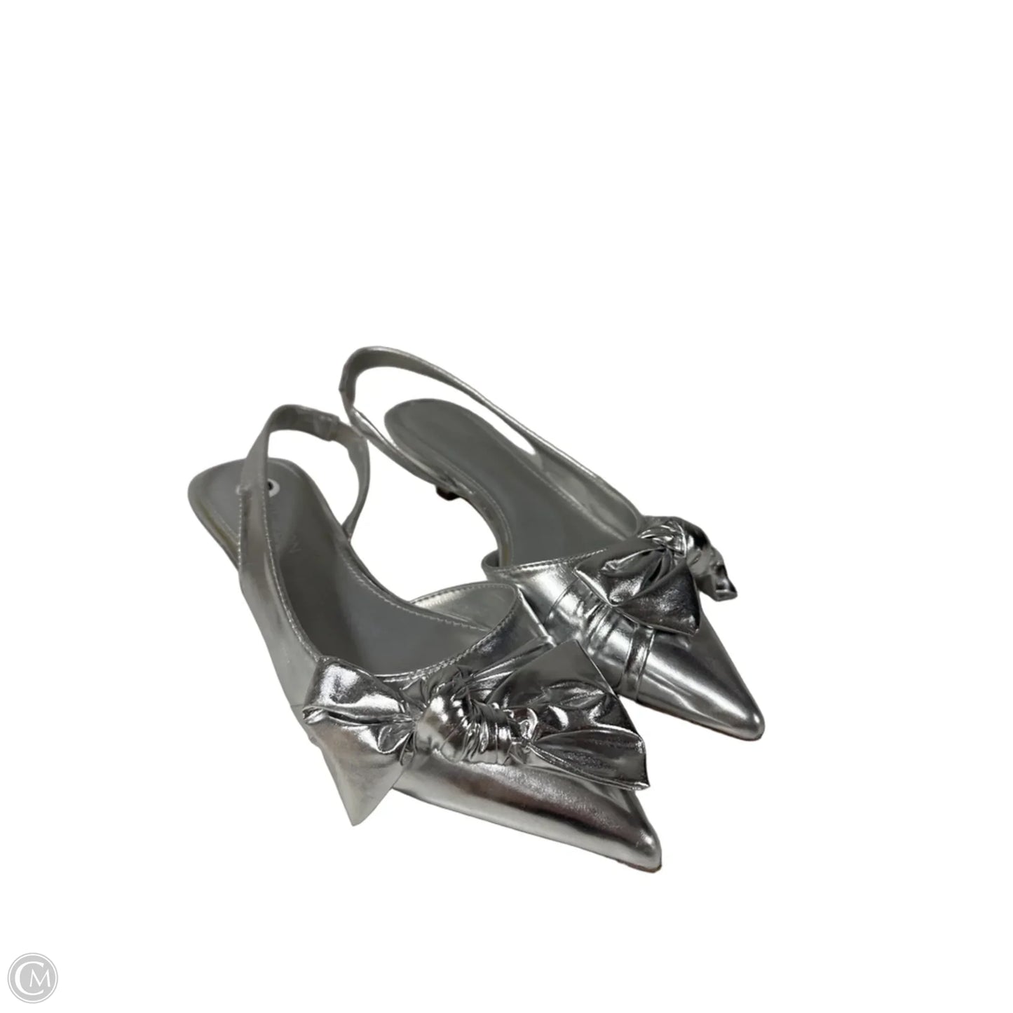 Shoes Heels Kitten By Clothes Mentor In Silver, Size: 6.5