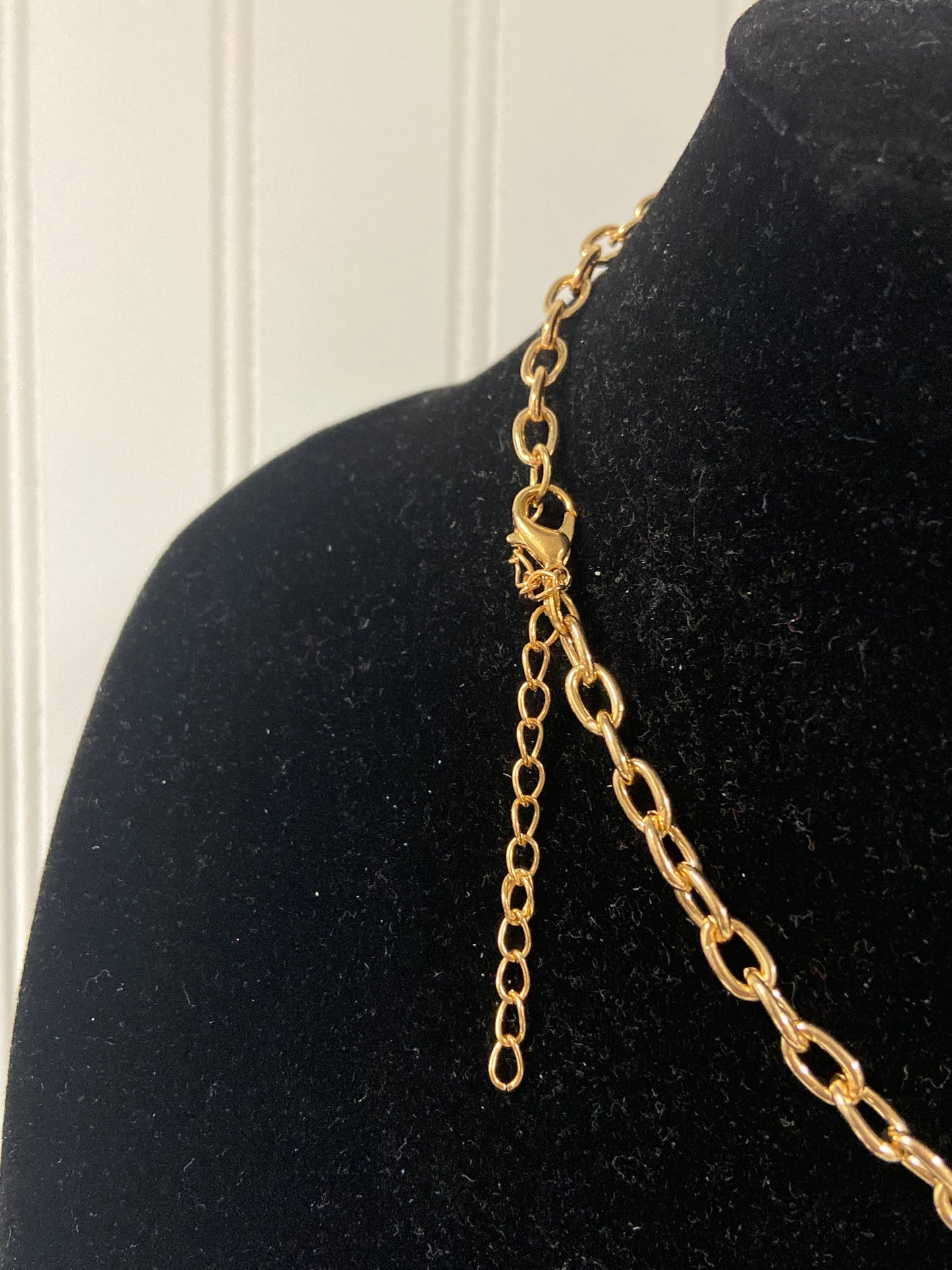 Necklace Chain By Clothes Mentor