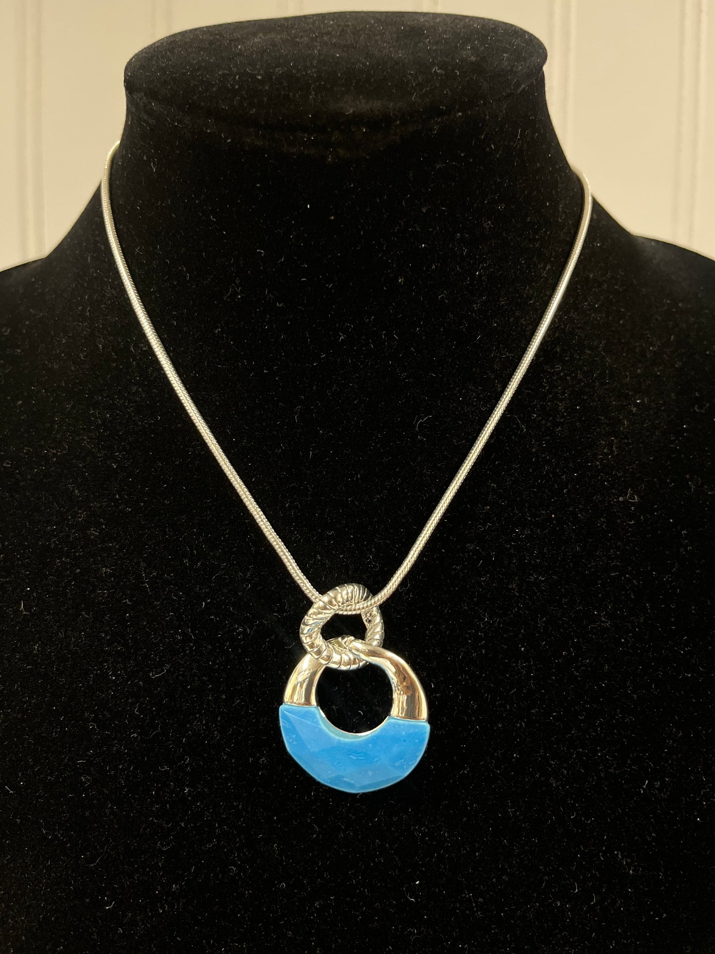 Necklace Charm Napier, Size 1