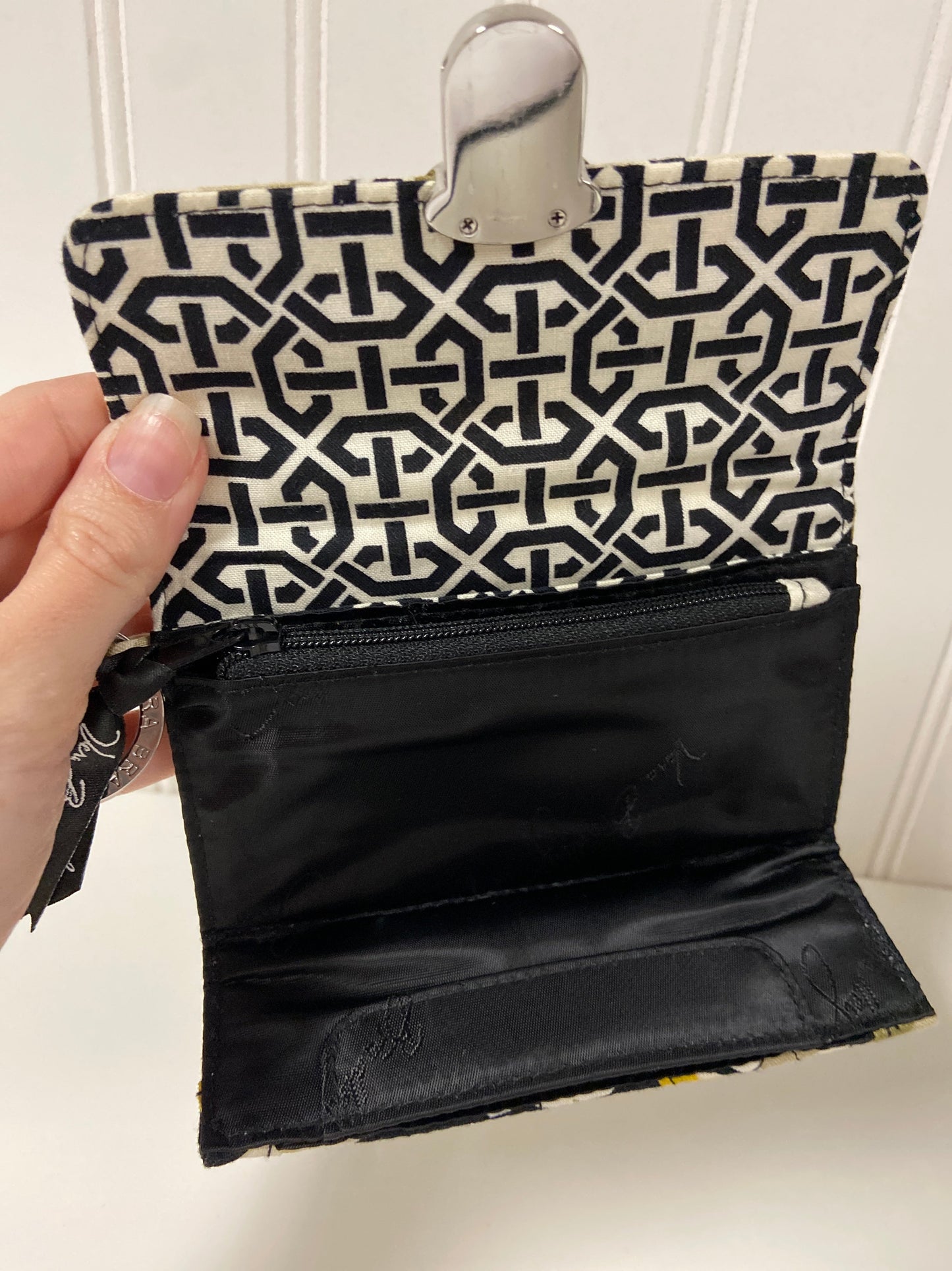 Wallet By Vera Bradley, Size: Small