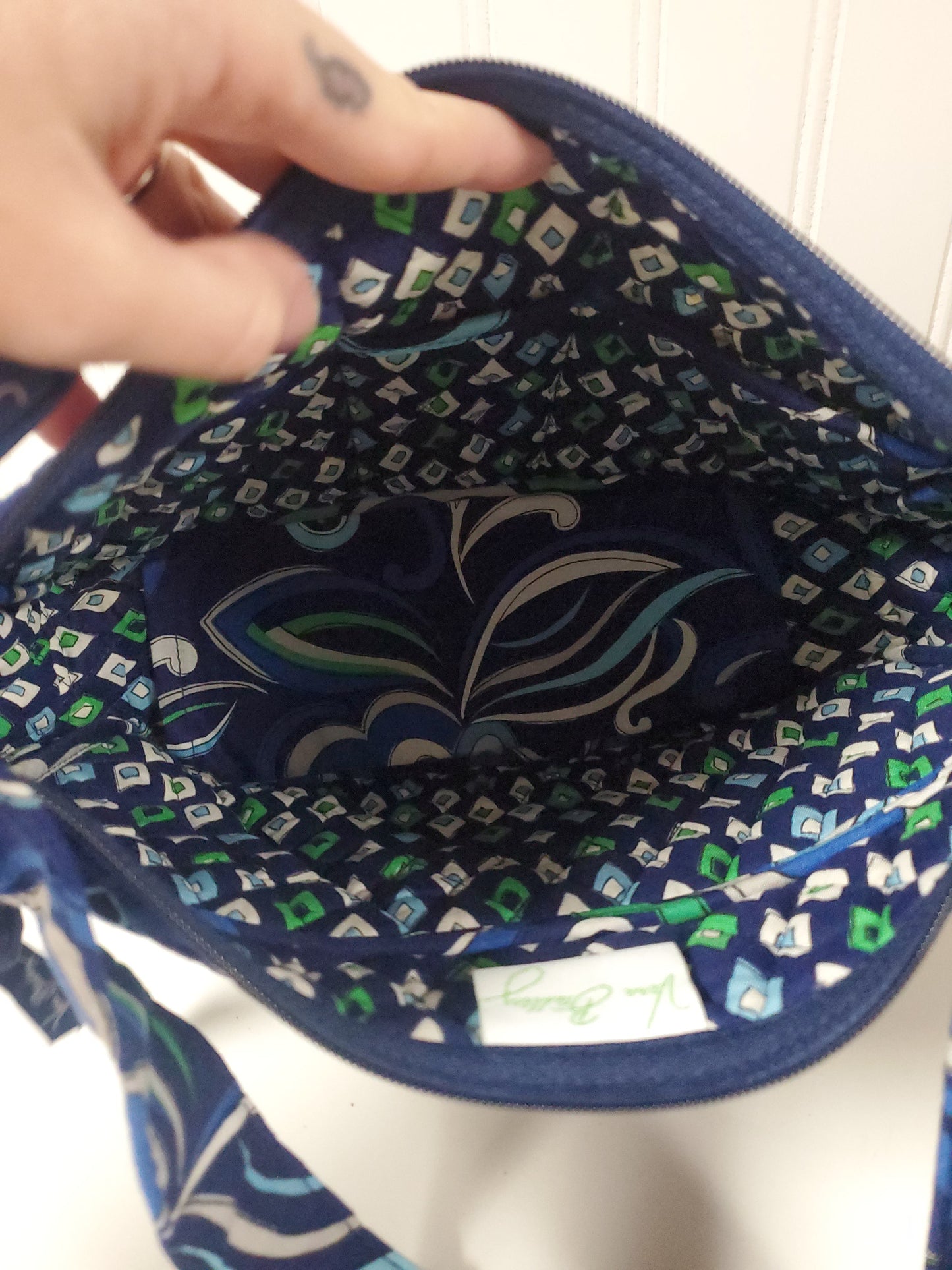 Handbag By Vera Bradley, Size: Medium