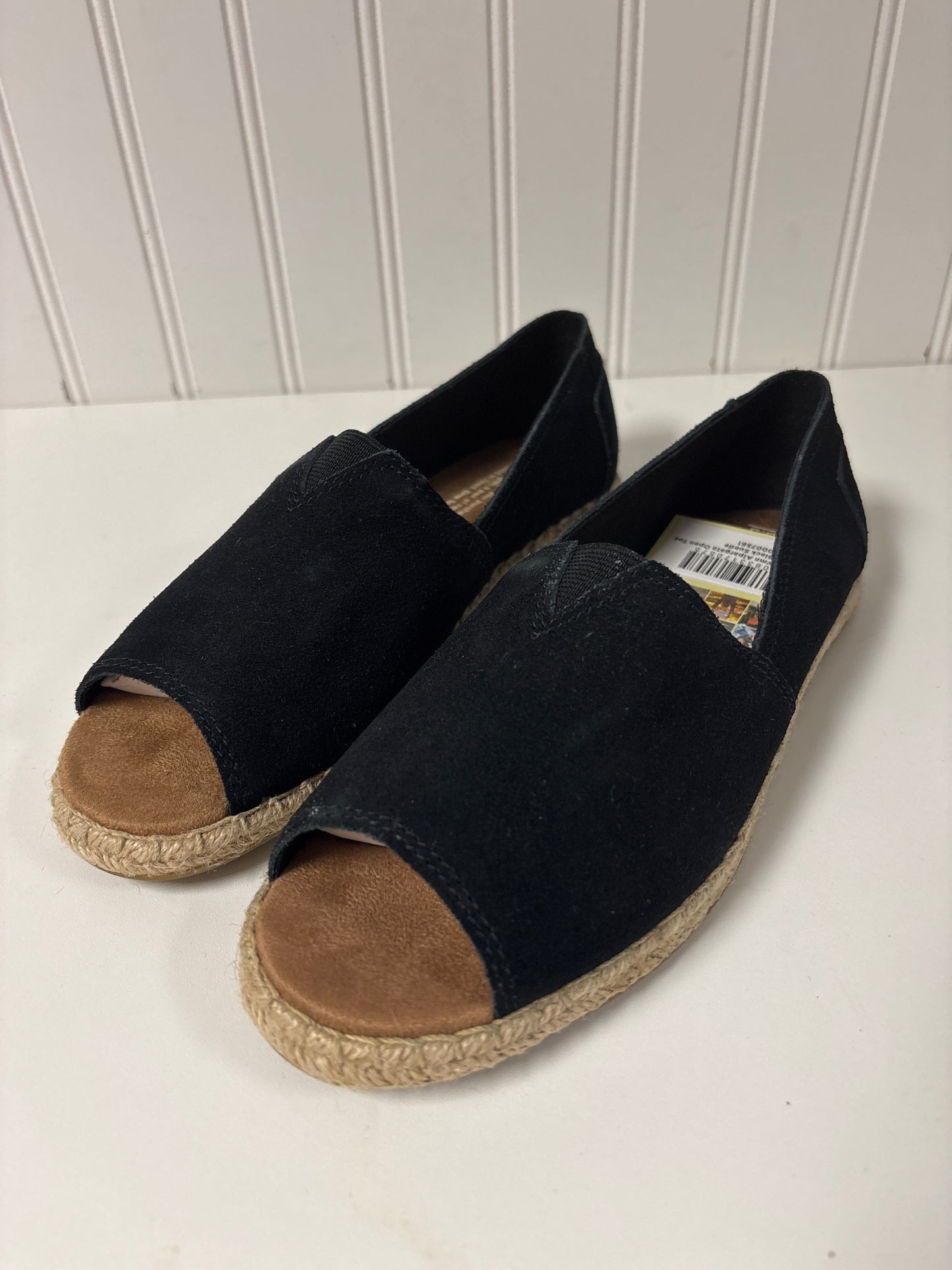 Shoes Flats By Toms In Black, Size: 5.5