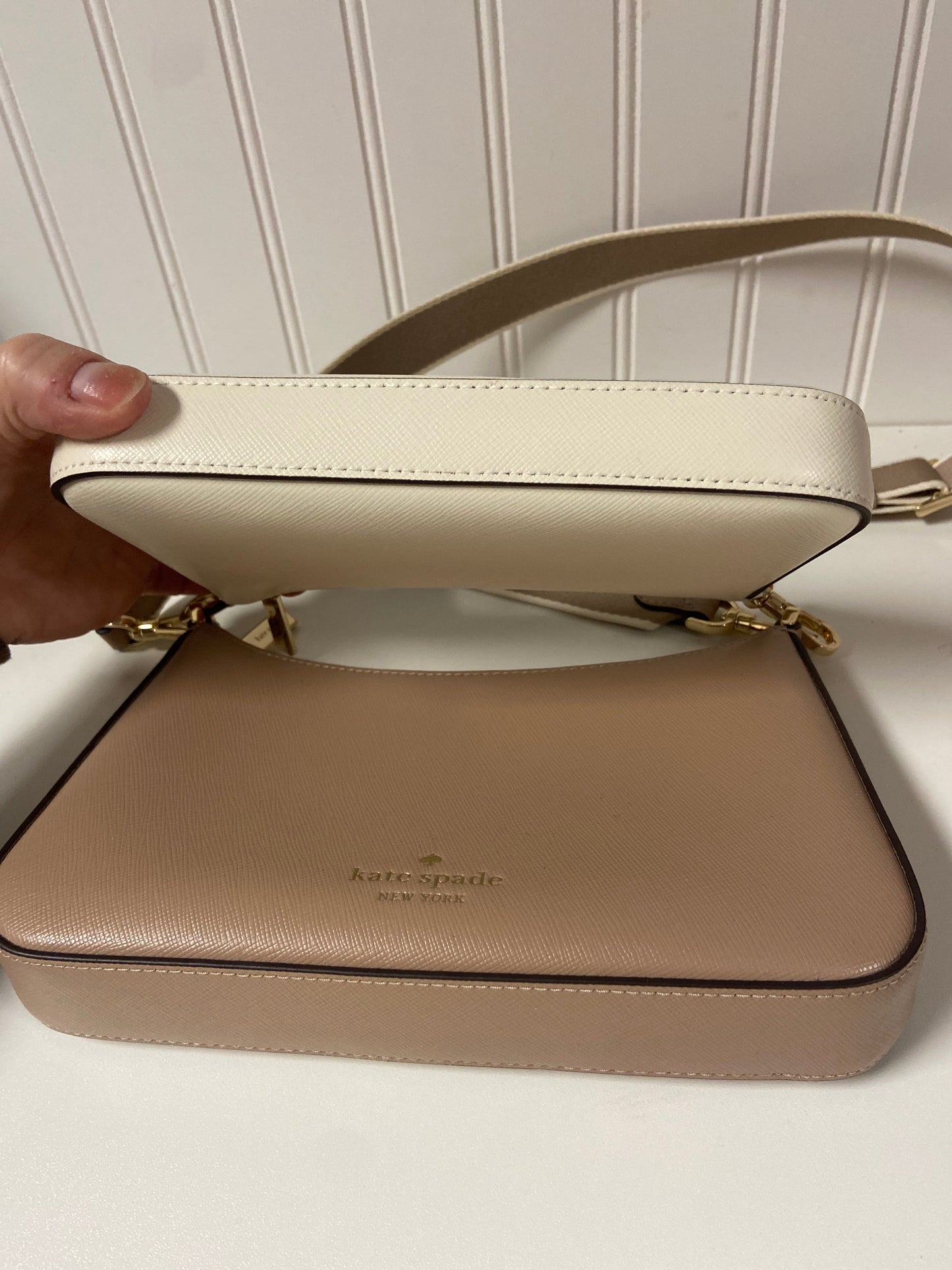 Crossbody Designer By Kate Spade, Size: Small