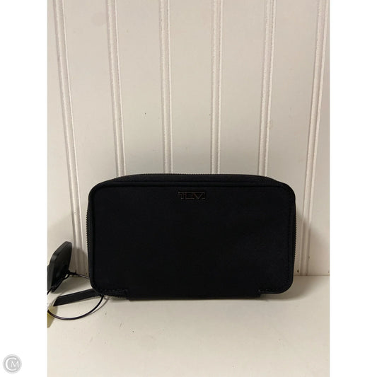 Wallet Designer By Tumi, Size: Large