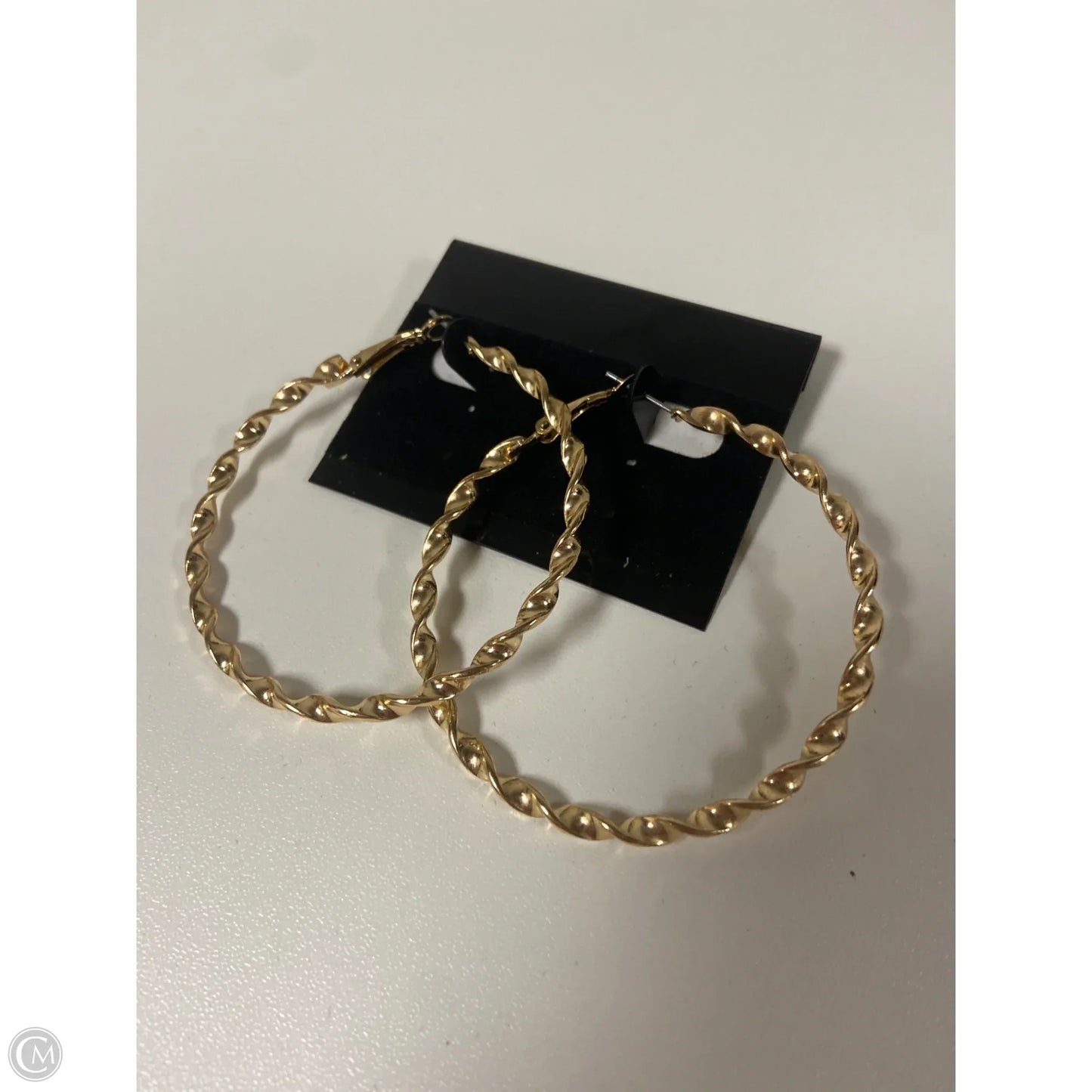 Earrings Hoop By Clothes Mentor, Size: 1