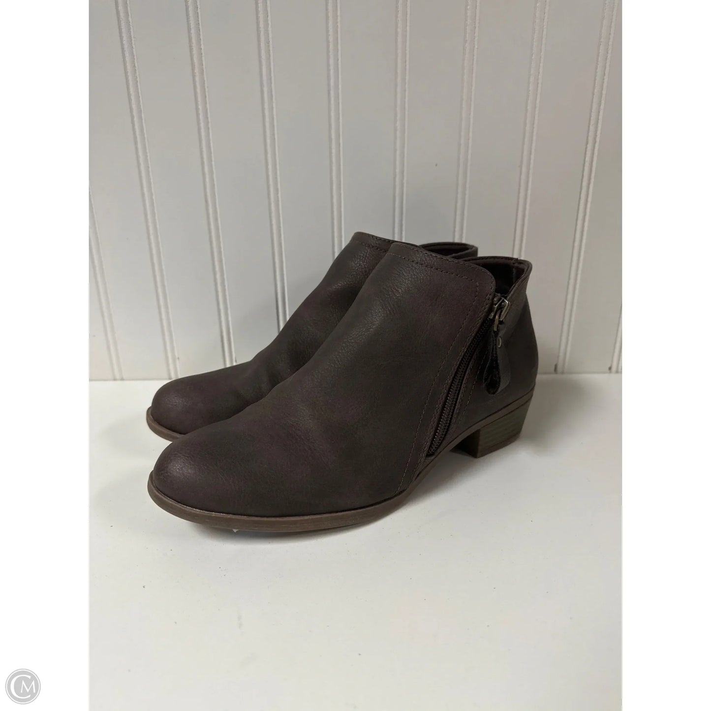 Boots Ankle Heels By Arizona In Brown, Size: 9