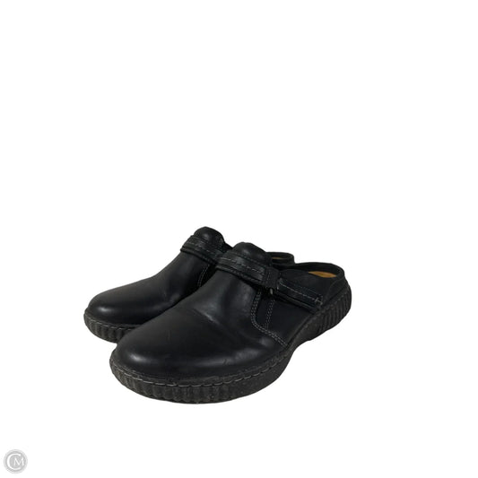 Shoes Flats By Clarks In Black, Size: 7.5
